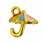 Détail du charm parapluie doré émaillé Misty